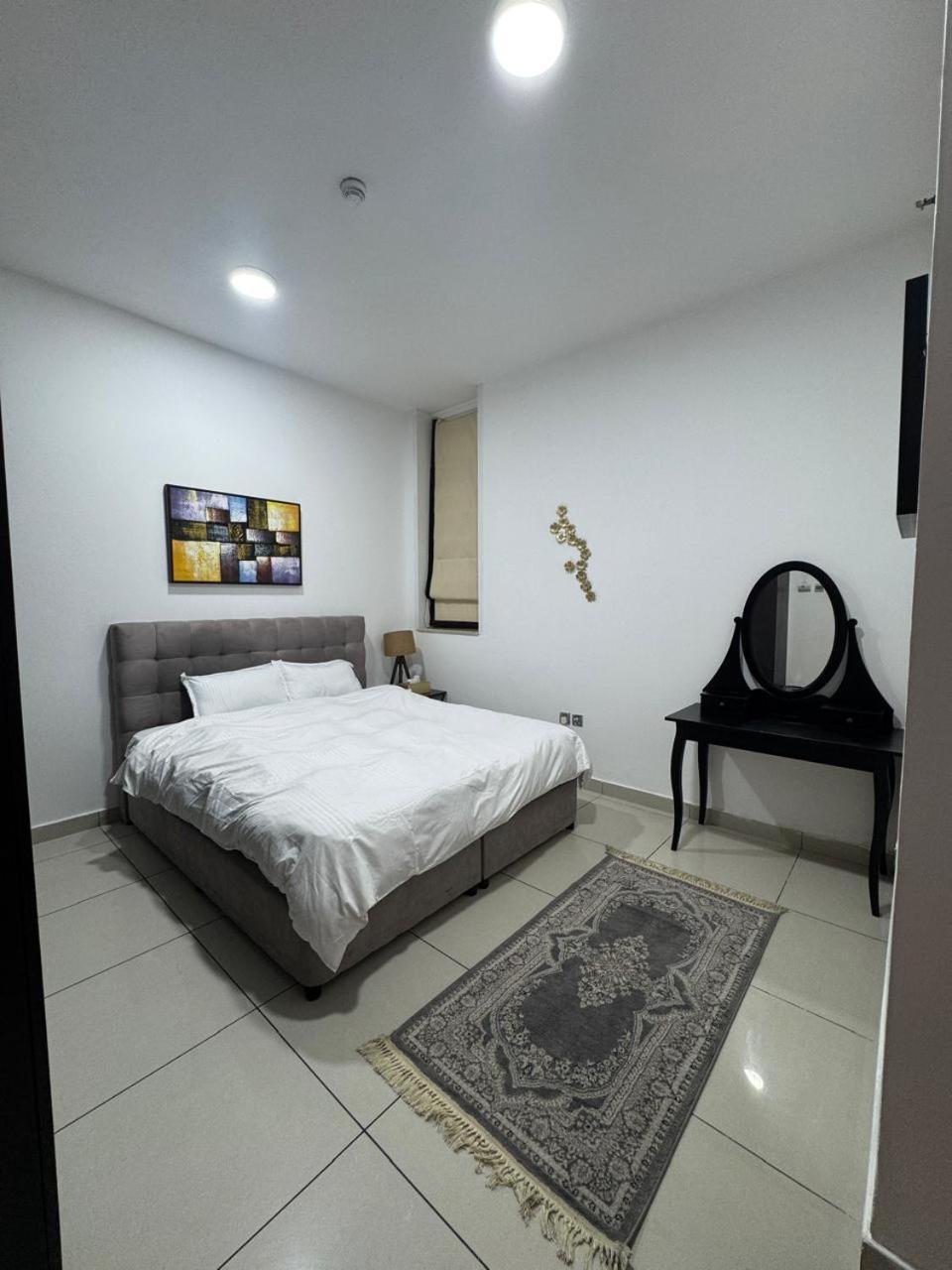 Sea View 1Br Apartment - Marina Pinnacle ดูไบ ภายนอก รูปภาพ